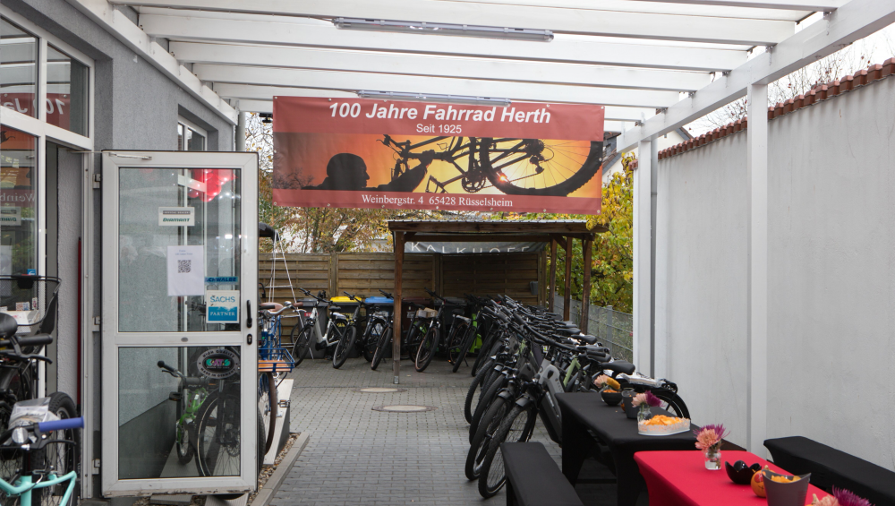 IMG_1039-100-Jahre_Fahrrad_Herth-Martina_Bosenius-Ruesselsheim